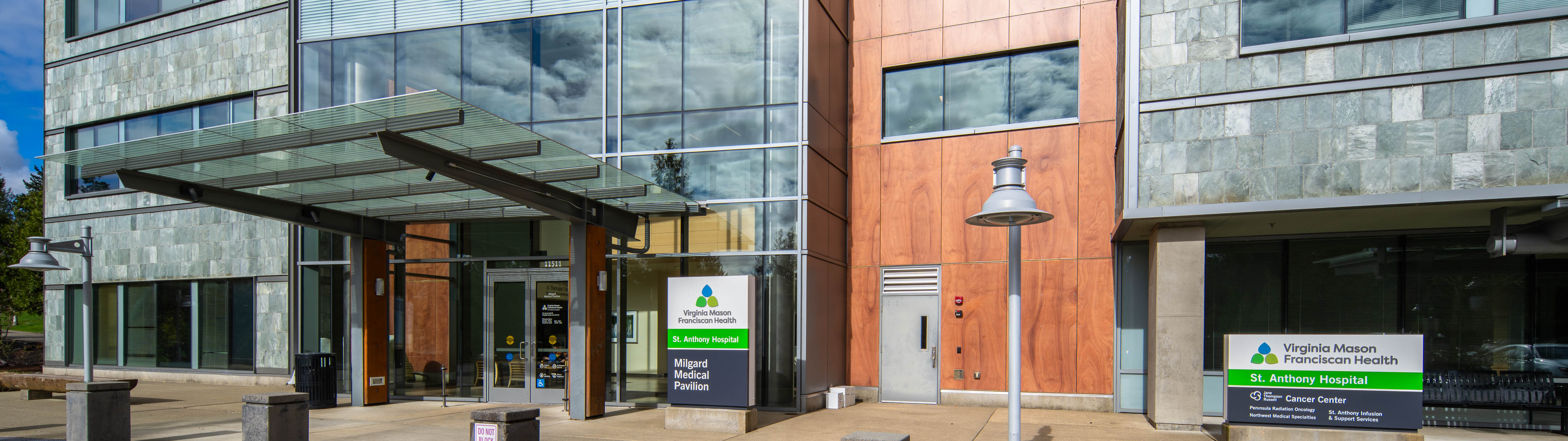 Exterior front view of Peninsula Radiation Oncology