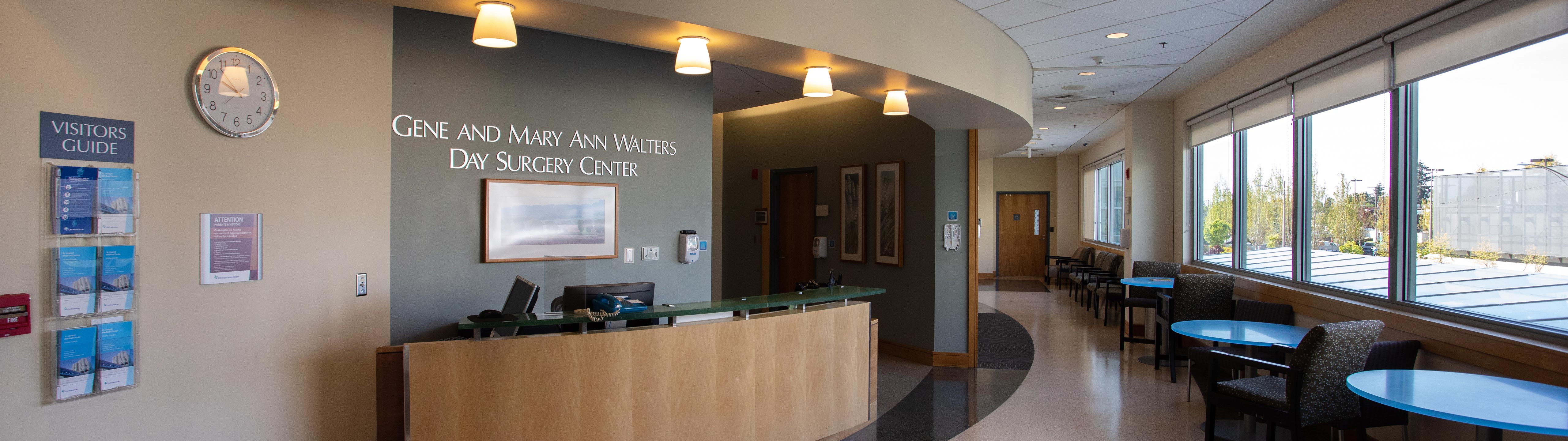 Exterior front view of Gene & Mary Ann Walters Surgery Center